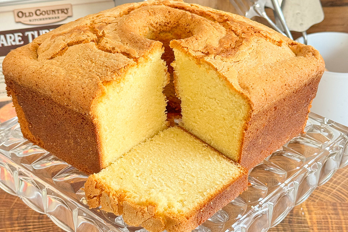 Mile High Sour Cream Powdered Sugar Pound Cake Old Country Kitchenware